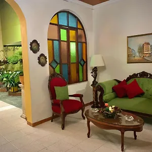 Casa Grande Homestay Medellin